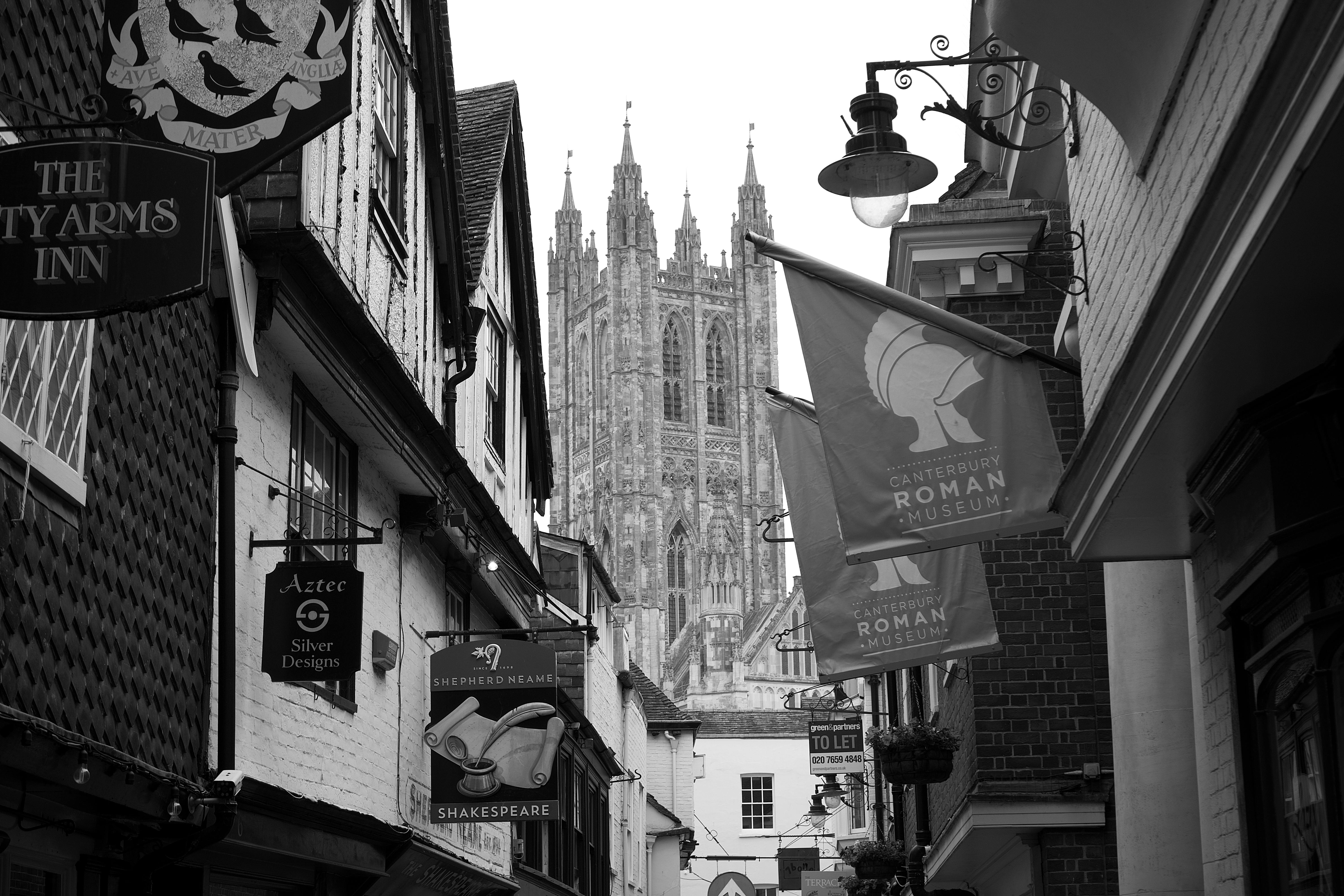 Budget UK Travel Destinations Canterbury Cathedral