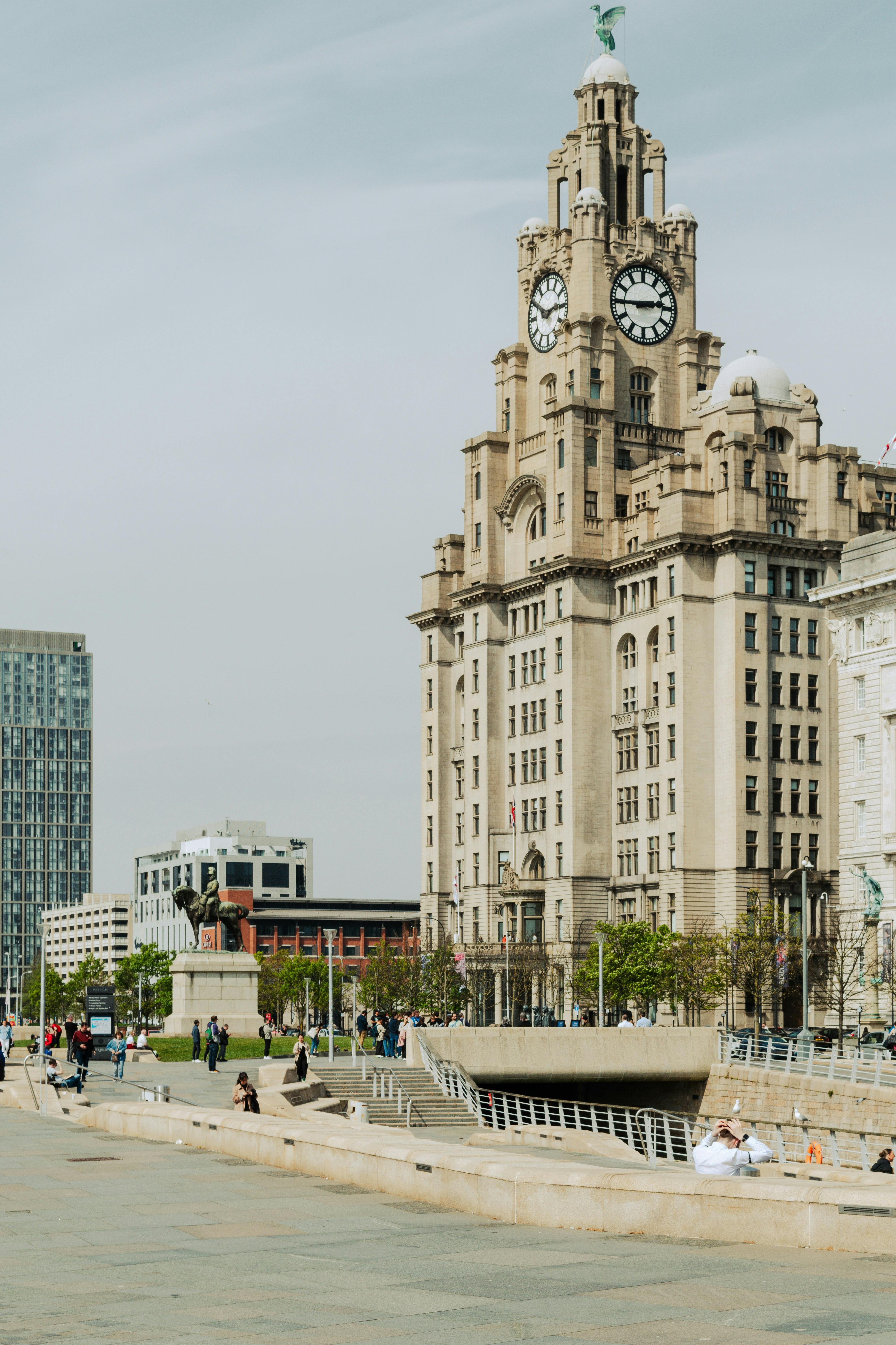 Liverpool Budget Travel scenic cityscape