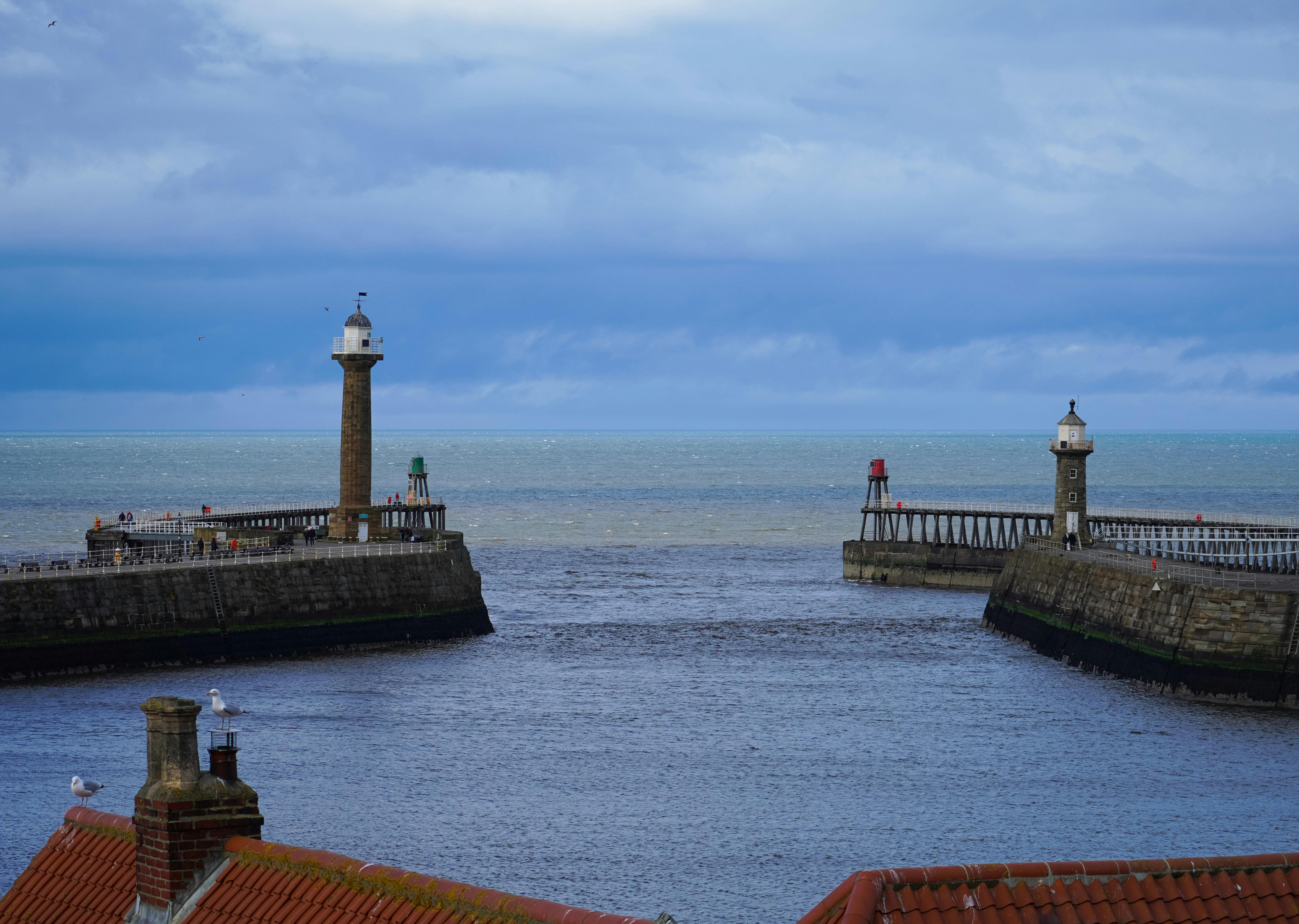 Whitby Coastal Guide Whitby Pier