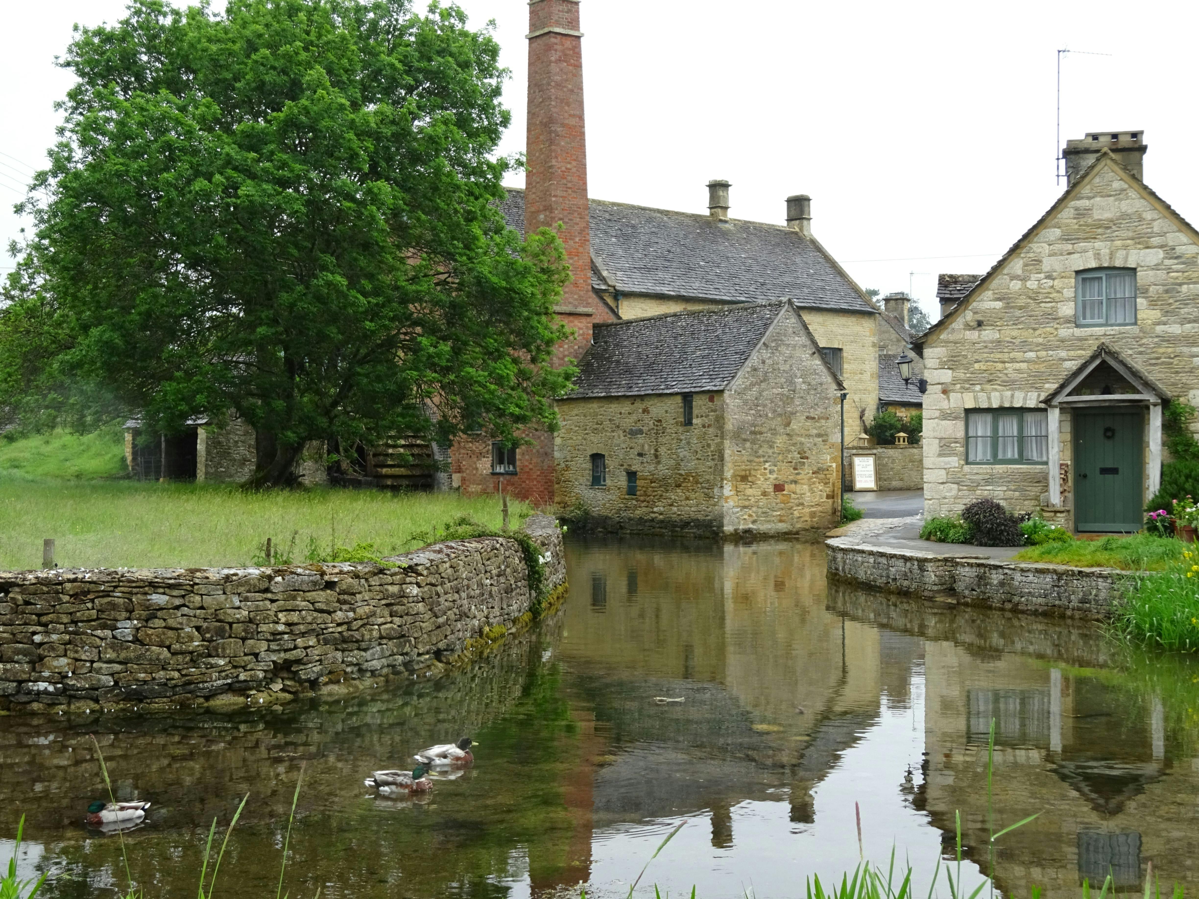Cotswolds Village Escapes Bourton-on-the-Water